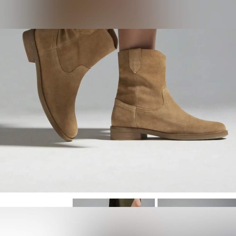 Clarks boots women’s Memi Mid Tan Suede